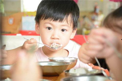 小瞧吃瓜娱乐,揭秘“吃瓜”背后的娱乐真相与社交新趋势