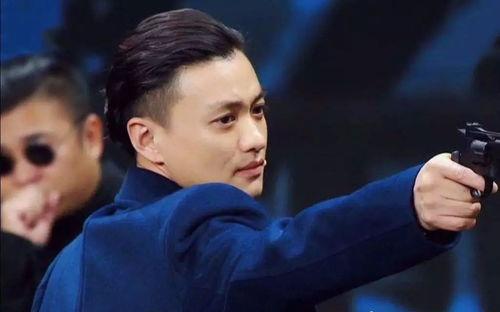 娱乐圈的吃瓜影帝一口气看完,影帝一口气吃尽瓜料，揭秘幕后真相