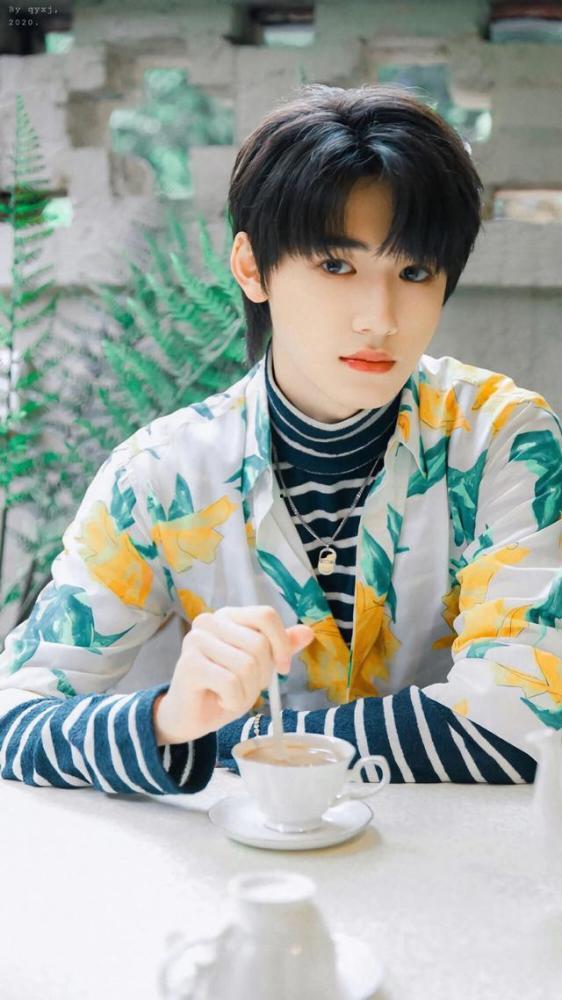 娱乐圈吃瓜爆料宋亚轩视频,娱乐圈幕后真相大揭秘